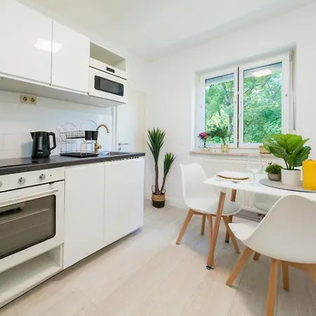 Og2 M With Balcony - 7km To Salzburg *