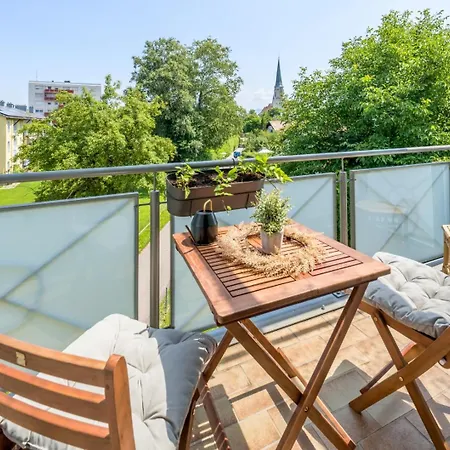 Διαμέρισμα Og2 M With Balcony - 7km To Salzburg